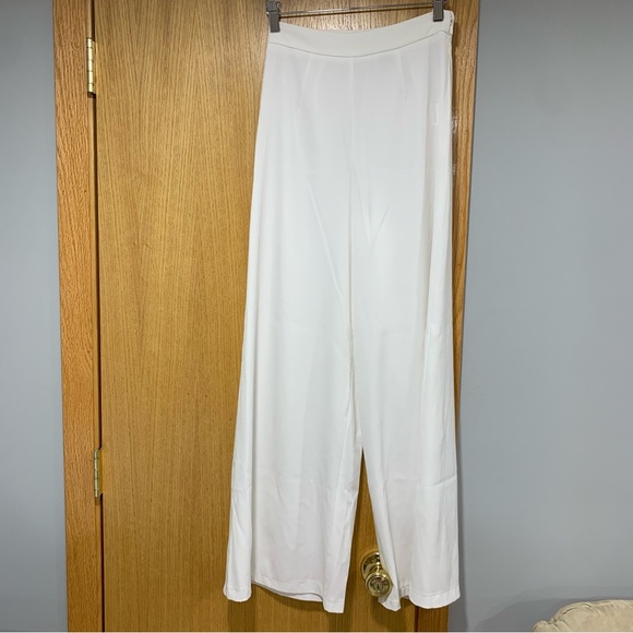 Princess Polly Pants - Princess Polly White Wide Leg Pants - Size 2